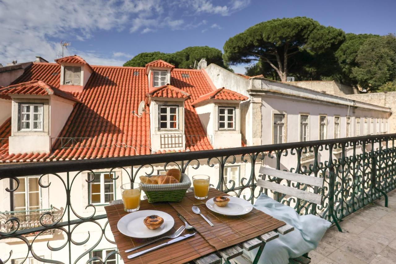 Castelo Apartment - Beautiful Balcony View Lisboa Eksteriør bilde